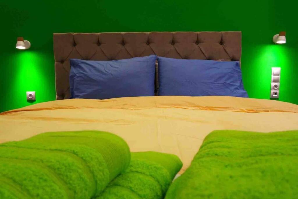 Casa Verde Di Giorgio 10 Mins Walk From Piraeus Port Ngoại thất bức ảnh