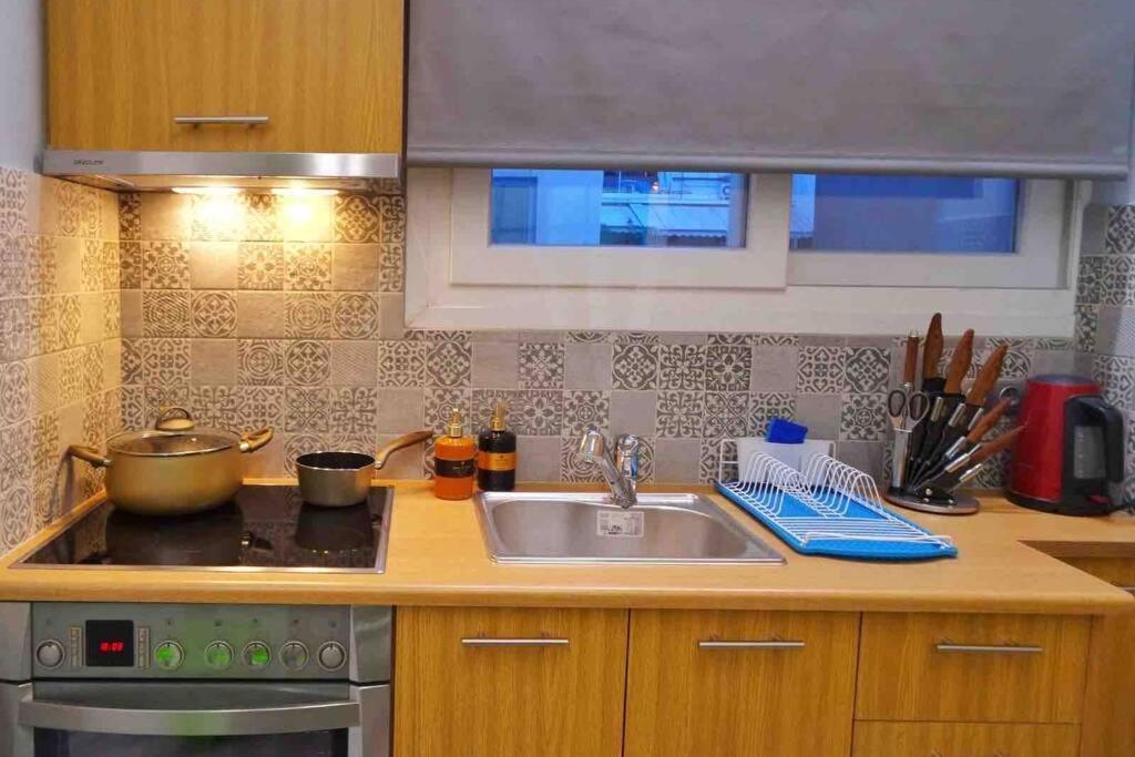 Casa Verde Di Giorgio 10 Mins Walk From Piraeus Port Ngoại thất bức ảnh